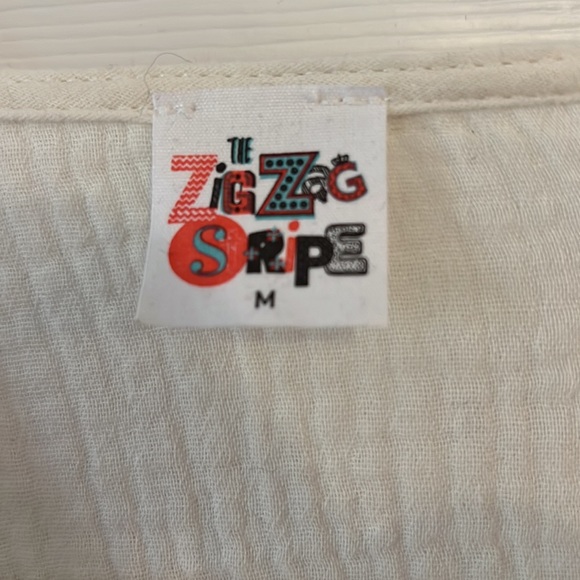 Linen top - Picture 2 of 3